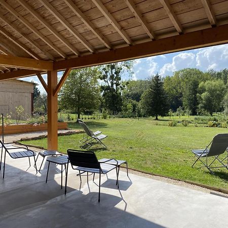 L'Orcheran Vielverge Exterior foto